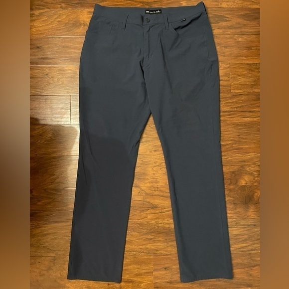 Travis Matthew Men’s Open to Close Pants Size 36 - Picture 1 of 5